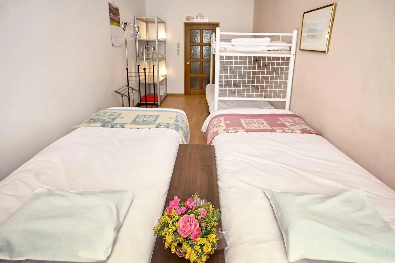 Karimpani Niseko Fujiyama Hostel